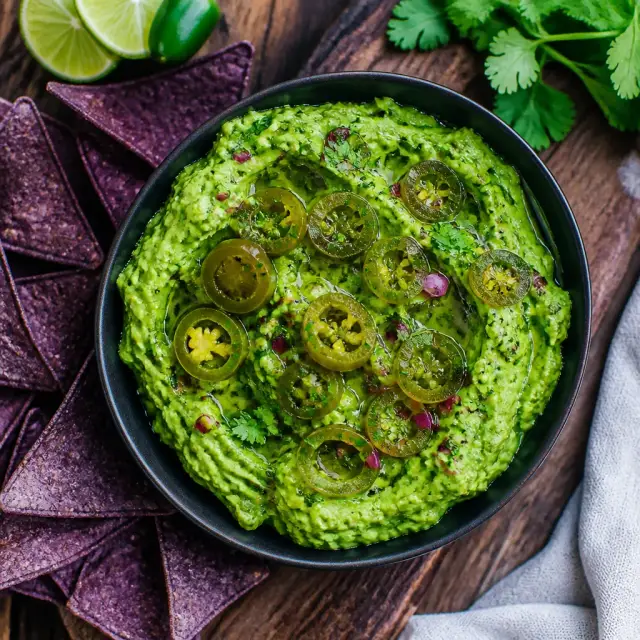 Glitchy Greenroom Guac